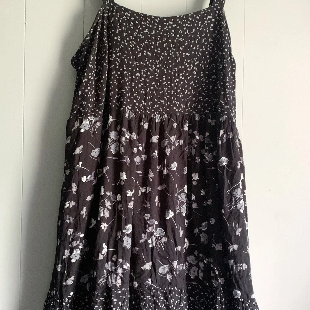 TERRA & SKY Women's Plus Twin Printed Tiered Maxi Dress
Size XXL (20W-22W) - Picture 6 of 10